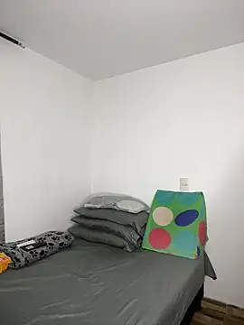 Young latin master777 online show from 8, 1, 2025