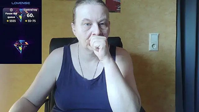 Sweet Phoenix online show from 12, 9, 2025