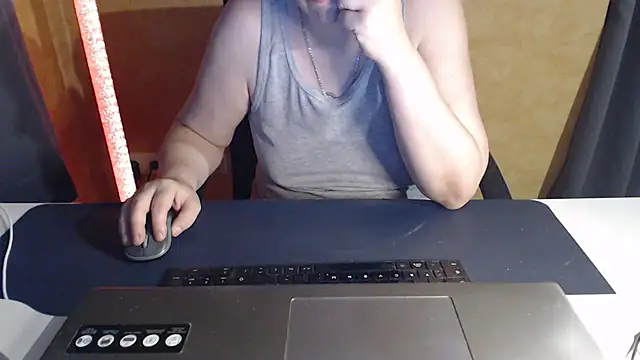 Sweet Phoenix online show from 8, 7, 2026