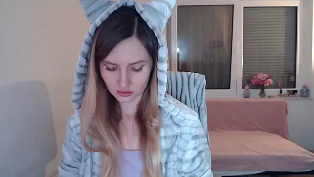 Snapshot of florianikaa chatting on 28, 1, 2025 florianikaa online show from 28, 1, 2025