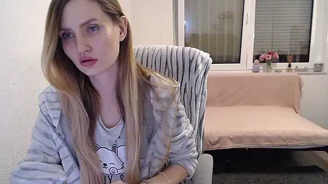 Snapshot of florianikaa chatting on 30, 1, 2025 florianikaa online show from 30, 1, 2025