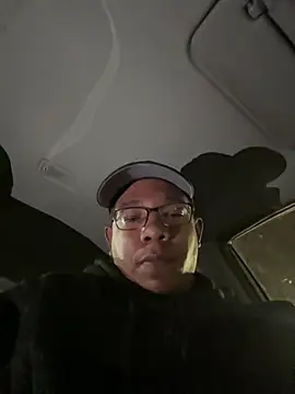 Snapshot of M12Dick23 chatting on 2, 1, 2025 M12Dick23 online show from 2, 1, 2025