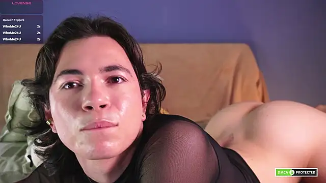 cute erelis  online show from 31, 1, 2025