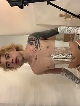 Henophiid online show from 13, 3, 2025