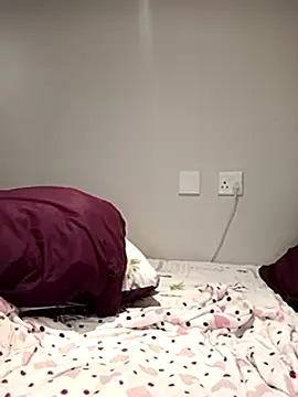 Thando04 online show from 25, 1, 2025