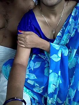 lovelygirl4567 online show from 18, 2, 2026