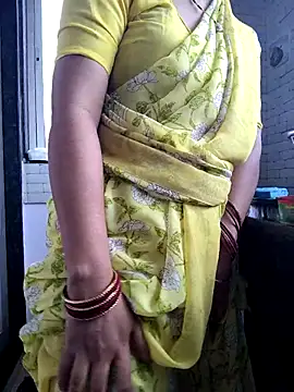 Snapshot of lovelygirl4567 chatting on 8, 7, 2026 lovelygirl4567 online show from 8, 7, 2026