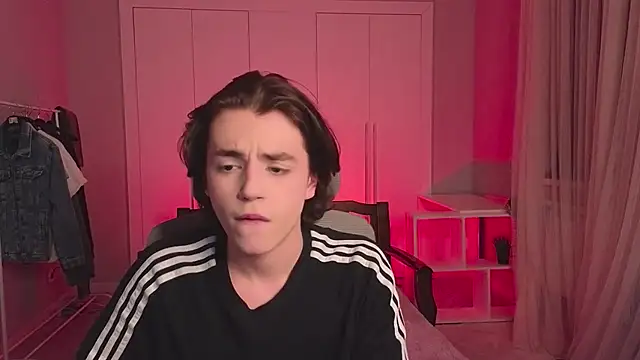 b0y fantasy online show from 20, 2, 2025