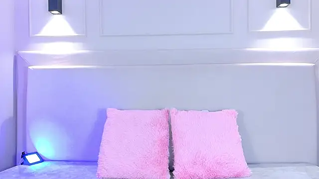 NickyBelmonth online show from 17, 9, 2025