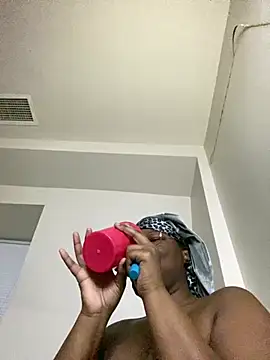 Snapshot of DamnBubbles chatting on 17, 1, 2025 DamnBubbles online show from 17, 1, 2025