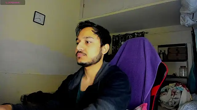 fuckkboy101 online show from 18, 1, 2025