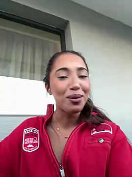 Snapshot of miaceleste chatting on 15, 9, 2025 miaceleste online show from 15, 9, 2025