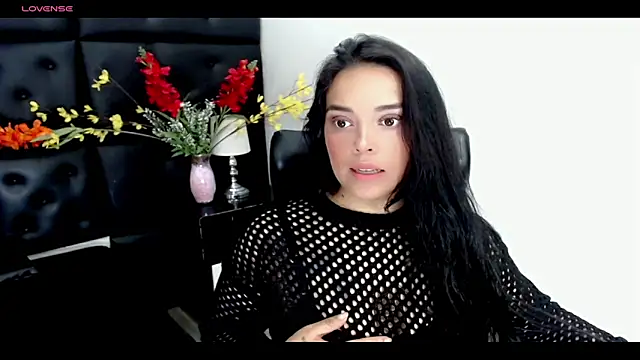 Carolaine01 online show from 1, 3, 2025