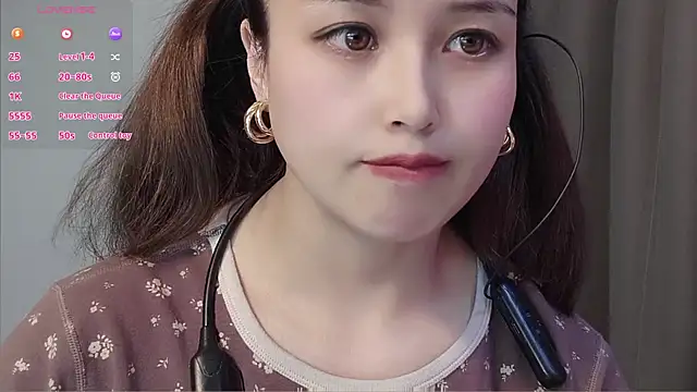 Snapshot of Lucky-xiuxiu chatting on 3, 3, 2026 Lucky-xiuxiu online show from 3, 3, 2026