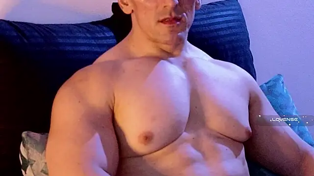 Snapshot of life_warrior chatting on 18, 1, 2025 life warrior online show from 18, 1, 2025