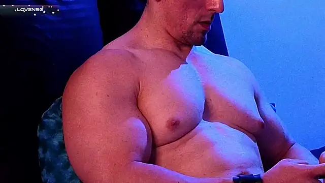 Snapshot of life_warrior chatting on 2, 10, 2025 life warrior online show from 2, 10, 2025