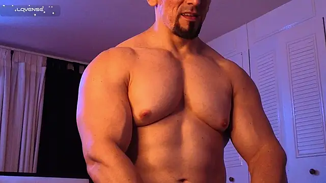 Snapshot of life_warrior chatting on 31, 10, 2025 life warrior online show from 31, 10, 2025