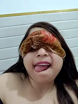 shreya1765 online show from 31, 1, 2025