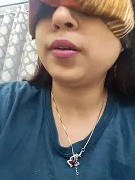 shreya1765 online show from 11, 11, 2025