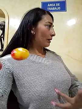 BELLA--26 online show from 10, 2, 2025