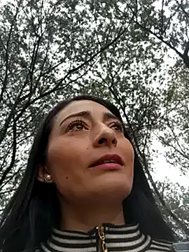 BELLA--26 online show from 2, 3, 2025