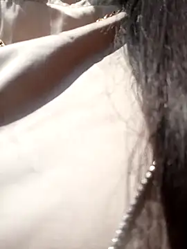 BELLA--26 online show from 12, 3, 2025