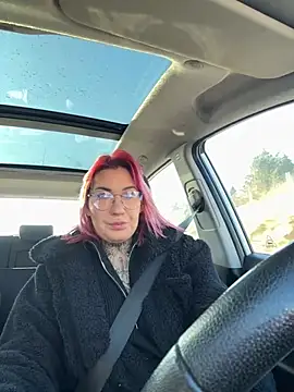 Mia-Fuchs online show from 14, 1, 2025