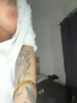 Mia-Fuchs online show from 15, 3, 2025