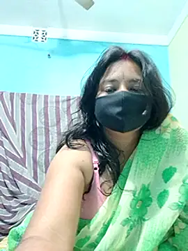  MilkyBar online show from 25, 1, 2025