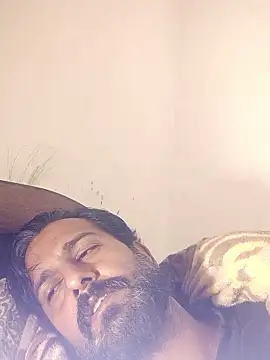 MAGNETICDADDY8 online show from 12, 1, 2026