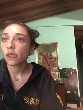 NickiYoung online show from 8, 2, 2025