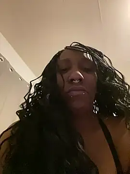 Snapshot of Yoshibaby2670 chatting on 14, 2, 2025 Yoshibaby2670 online show from 14, 2, 2025