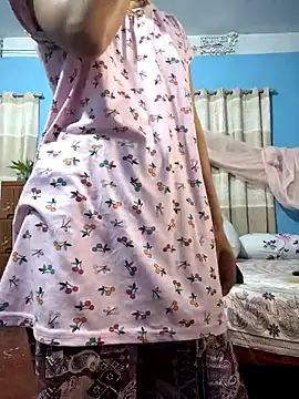 Snapshot of 124pakhi chatting on 25, 2, 2026 124pakhi online show from 25, 2, 2026