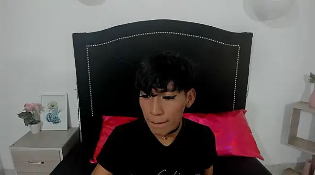 Natasha69 online show from 5, 1, 2025