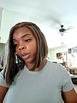 Snapshot of Sade_summer chatting on 3, 1, 2025 Sade summer online show from 3, 1, 2025