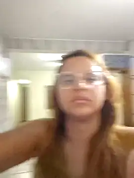 AliceRuivinha2 online show from 17, 2, 2025