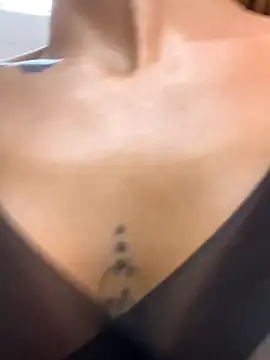 Samantha bigboobs online show from 12, 9, 2025