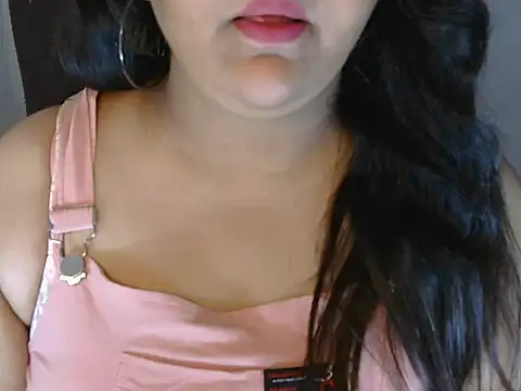 Snapshot of Jenny_lovee chatting on 26, 4, 2026 Jenny lovee online show from 26, 4, 2026