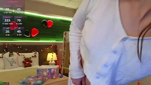 Snapshot of Rina_Red chatting on 15, 2, 2026 Rina Red online show from 15, 2, 2026