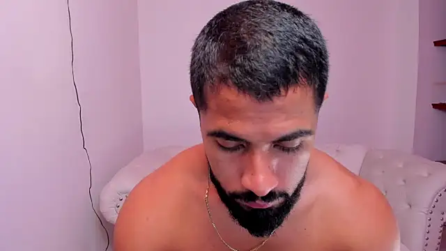 Snapshot of Santiago_huntt chatting on 25, 1, 2025 Santiago huntt online show from 25, 1, 2025