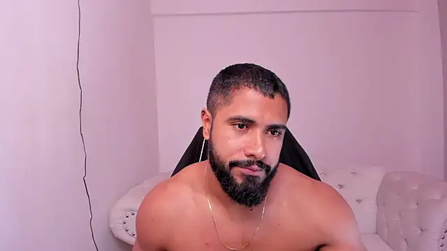 Snapshot of Santiago_huntt chatting on 26, 2, 2025 Santiago huntt online show from 26, 2, 2025