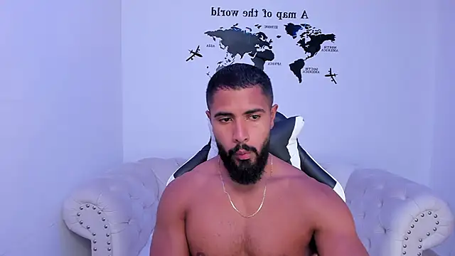 Snapshot of Santiago_huntt chatting on 13, 9, 2025 Santiago huntt online show from 13, 9, 2025