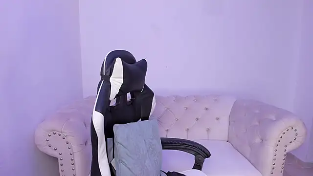 Snapshot of Santiago_huntt chatting on 13, 10, 2025 Santiago huntt online show from 13, 10, 2025