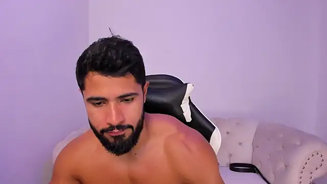 Snapshot of Santiago_huntt chatting on 17, 2, 2026 Santiago huntt online show from 17, 2, 2026