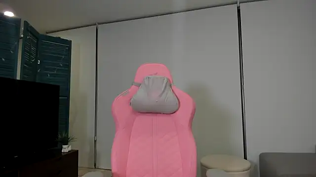 Lularose6 online show from 3, 2, 2025