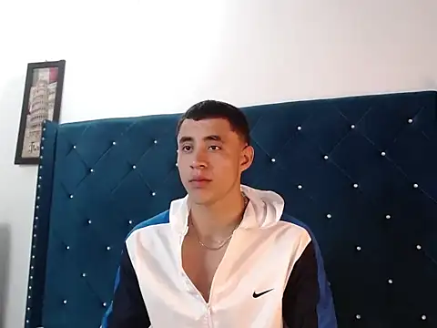 Cris steban1 online show from 11, 2, 2026