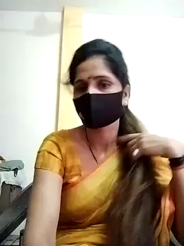 Snapshot of priyancyfun chatting on 4, 2, 2025 priyancyfun online show from 4, 2, 2025