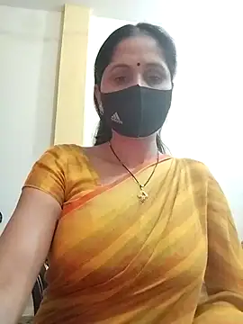 Snapshot of priyancyfun chatting on 8, 2, 2025 priyancyfun online show from 8, 2, 2025