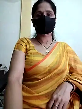 Snapshot of priyancyfun chatting on 1, 3, 2025 priyancyfun online show from 1, 3, 2025