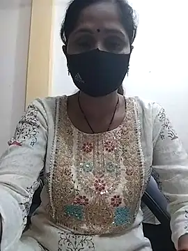 Snapshot of priyancyfun chatting on 11, 3, 2025 priyancyfun online show from 11, 3, 2025